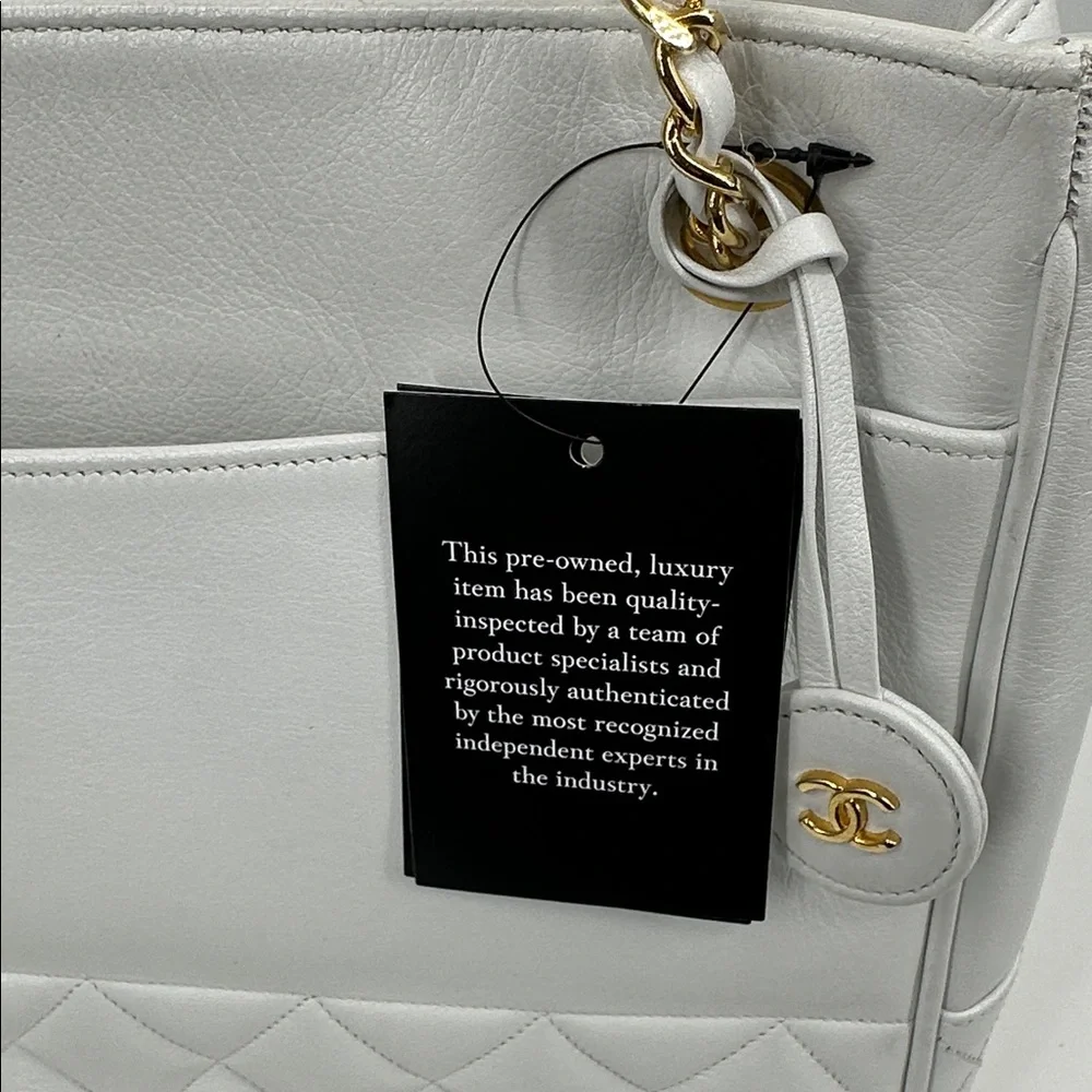 Authenticated CHANEL Quilted Shoulder Bag- White - Picture 15 of 16